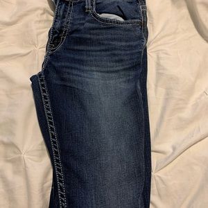 Men’s BKE jeans.
